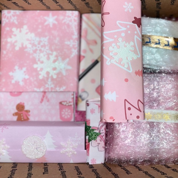 New! ✅ High End Makeup mystery box! - Picture 8 of 16